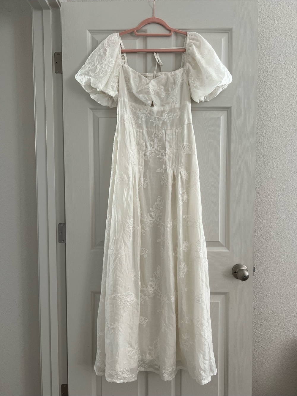 SHEIN Ivory Puff-Sleeve Embroidered Maxi Dress - Women